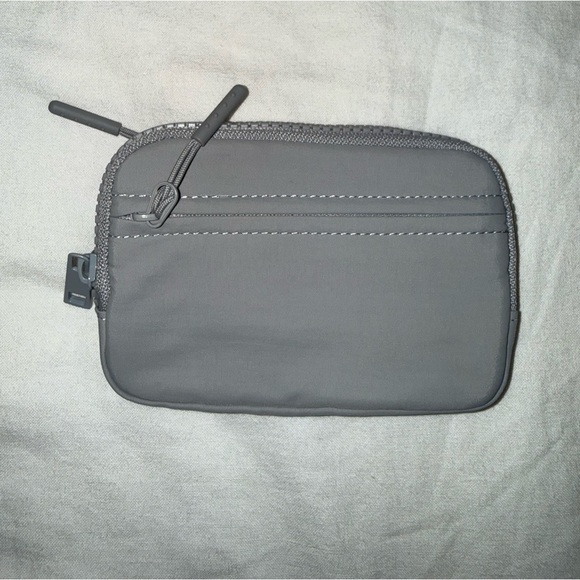 Nylon Wallet - Picture 2 of 4